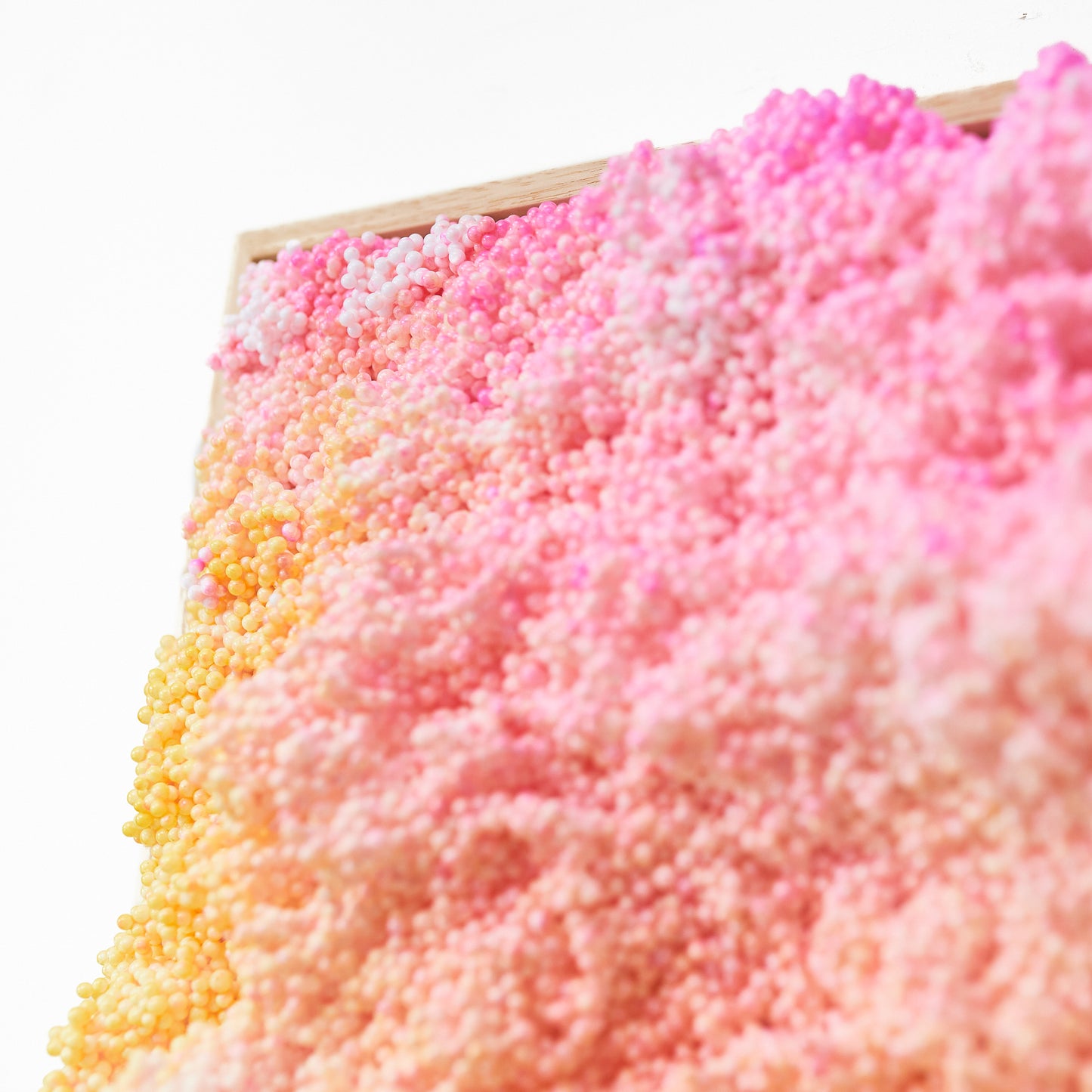Sprinkles "Pink to Yellow" | 60x60cm