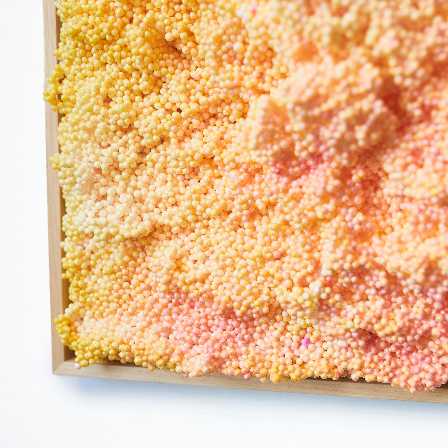 Sprinkles "Pink to Yellow" | 60x60cm
