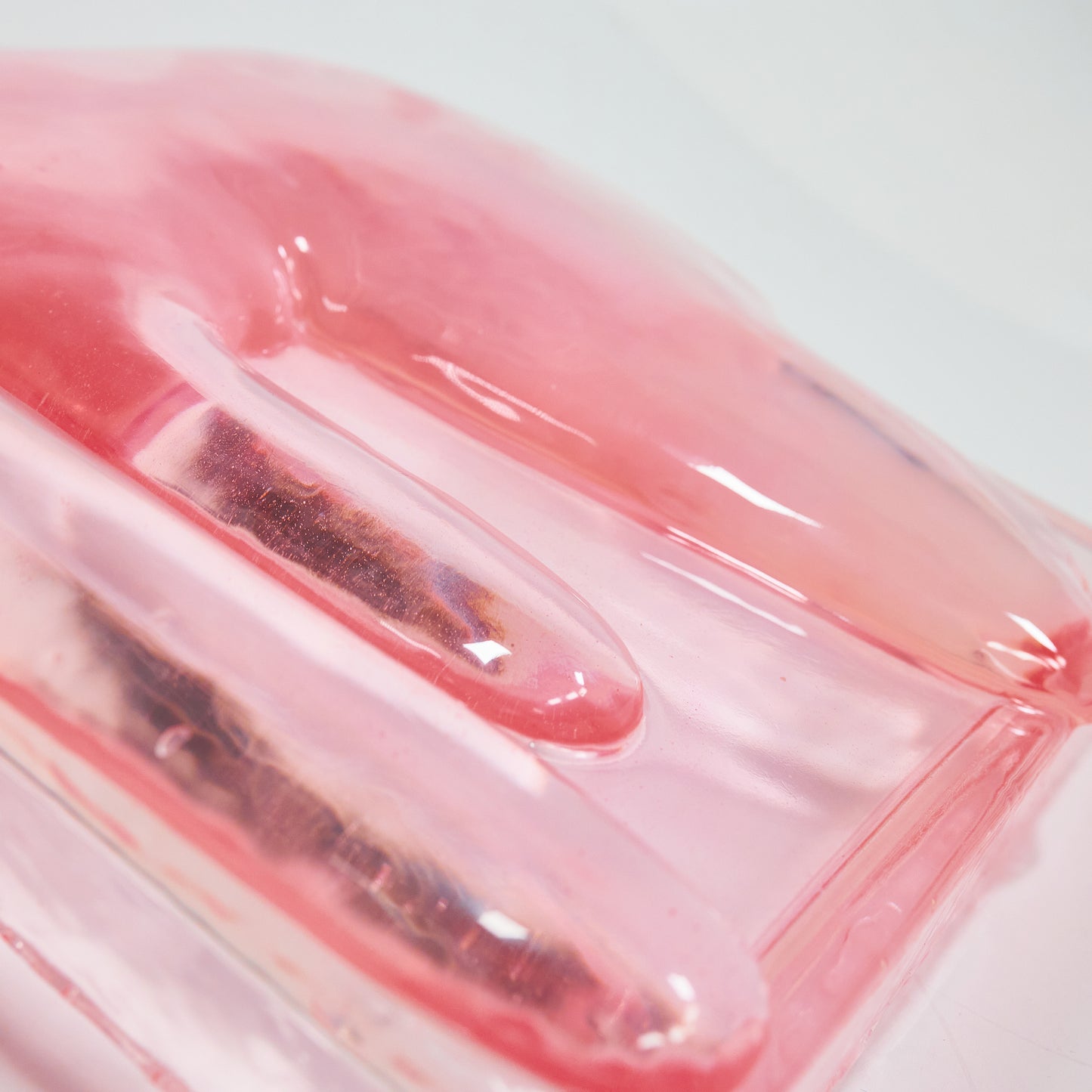 32x32cm | DRIP Serie .A Pink