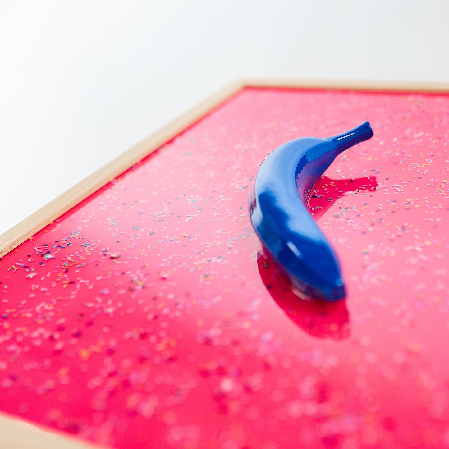 Banana | Pink blue | 40x50cm