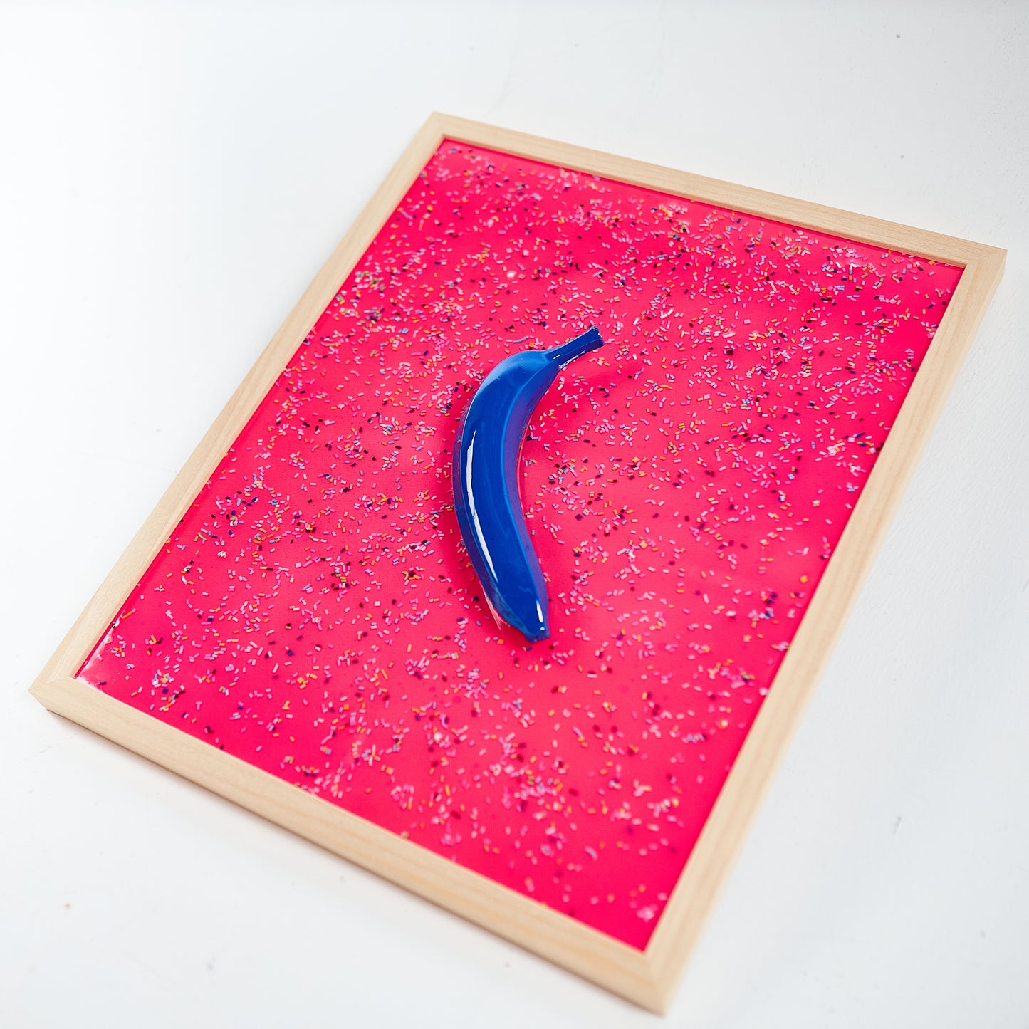 Banana | Pink blue | 40x50cm