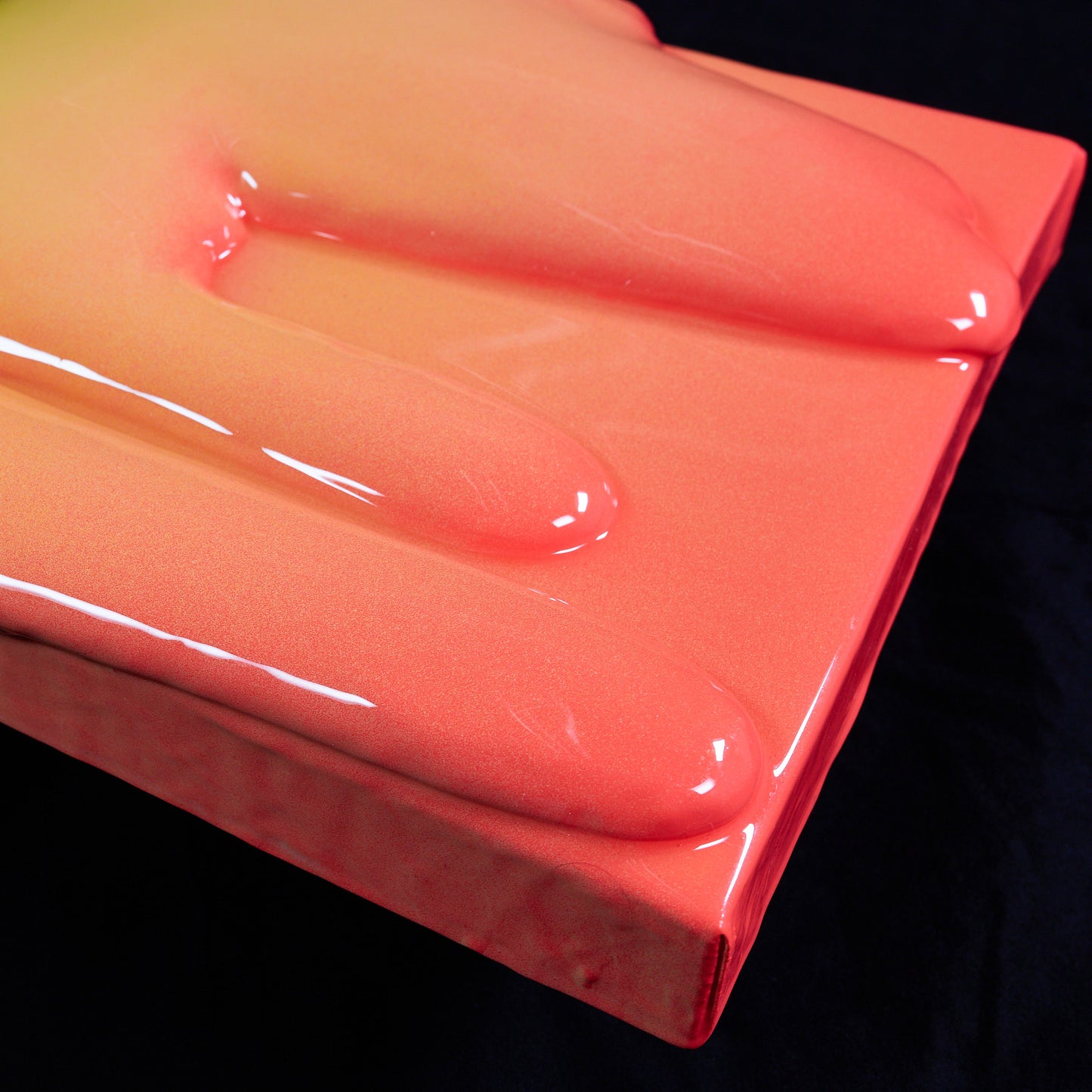 32x32cm | DRIP Serie .A - Fluor orange to yellow