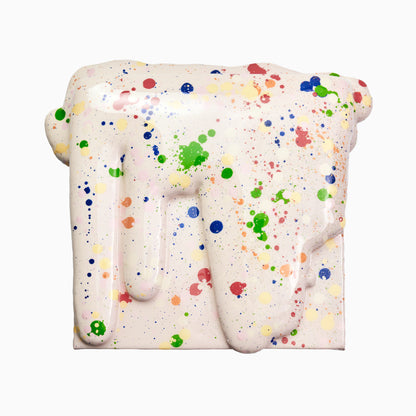 32x32cm | DRIP Serie .A - Bone-white with color splats